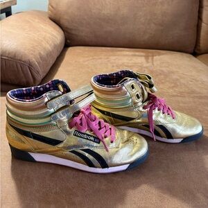 Reebok Gold High-Tops size 8 women’s